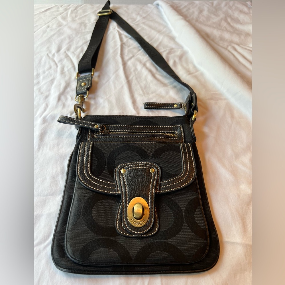 Coach crossbody black bag